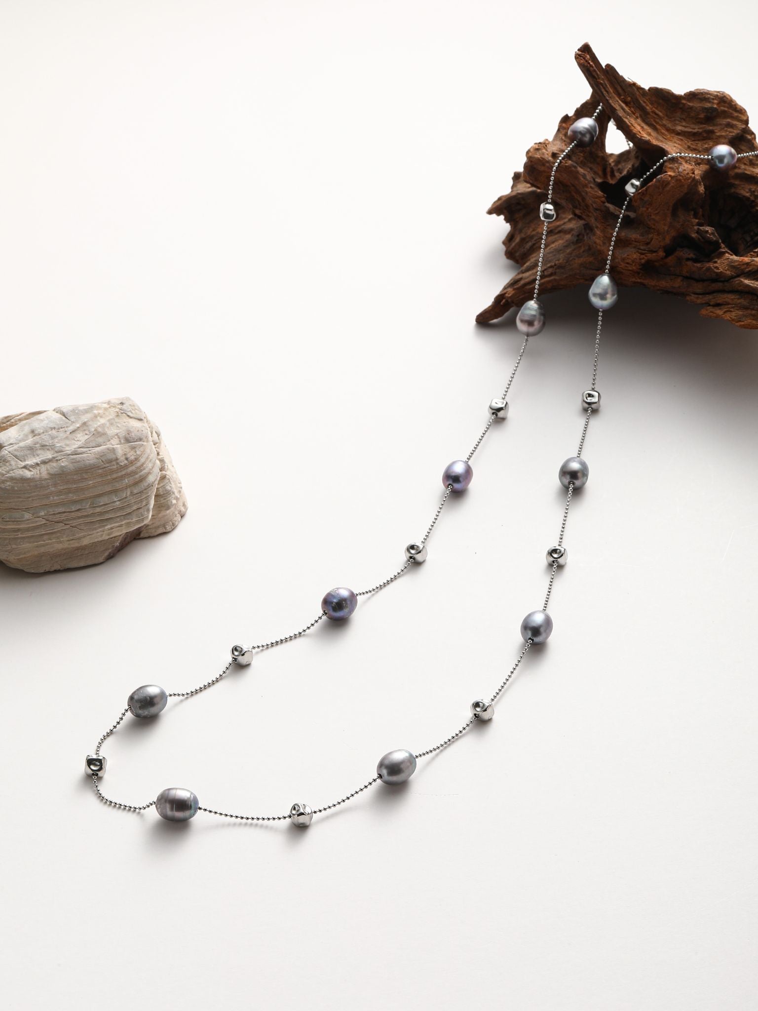 Collana in perle fiume
