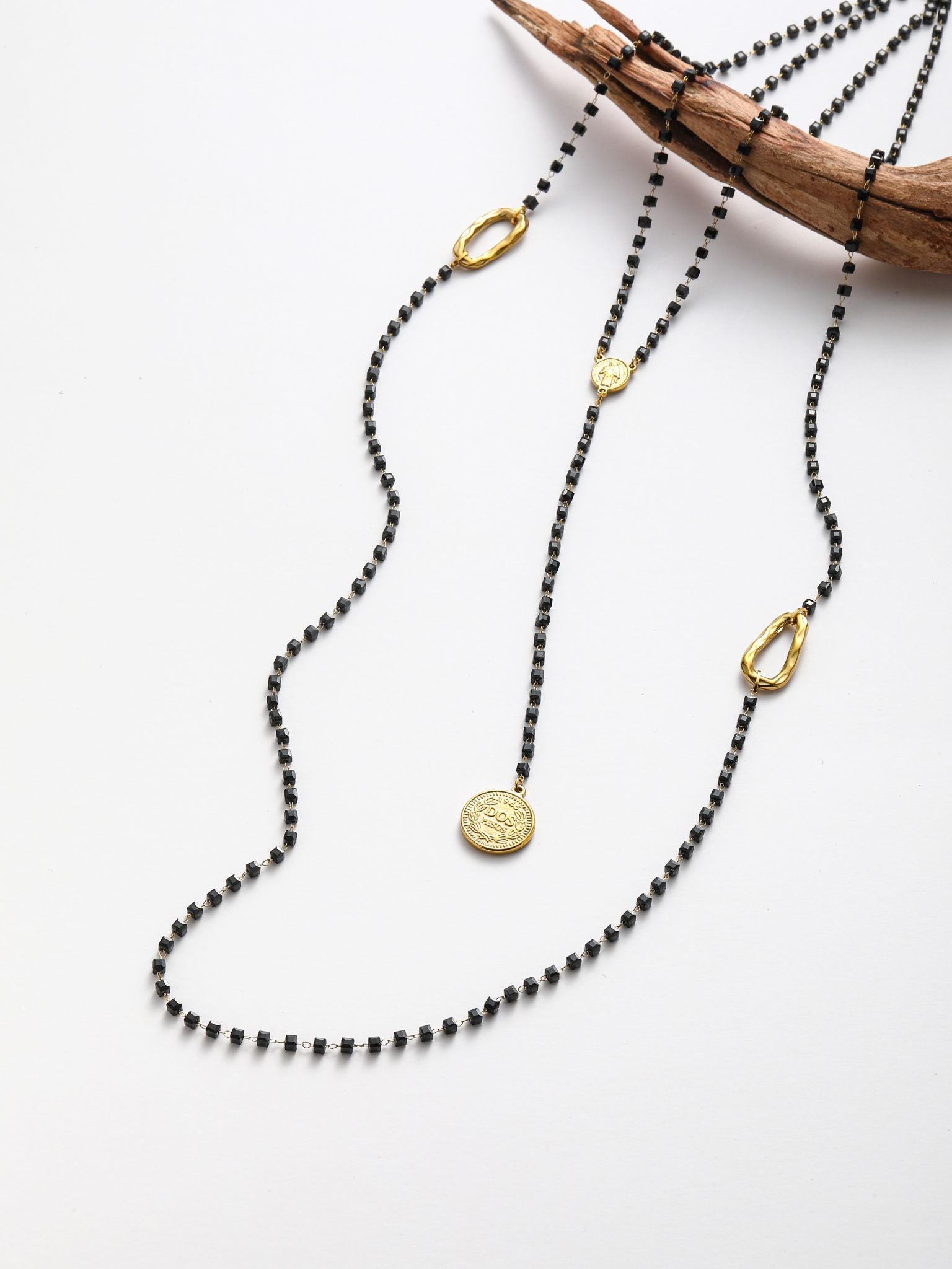 Collana in cristalli a 2 strati con ciondolo monet