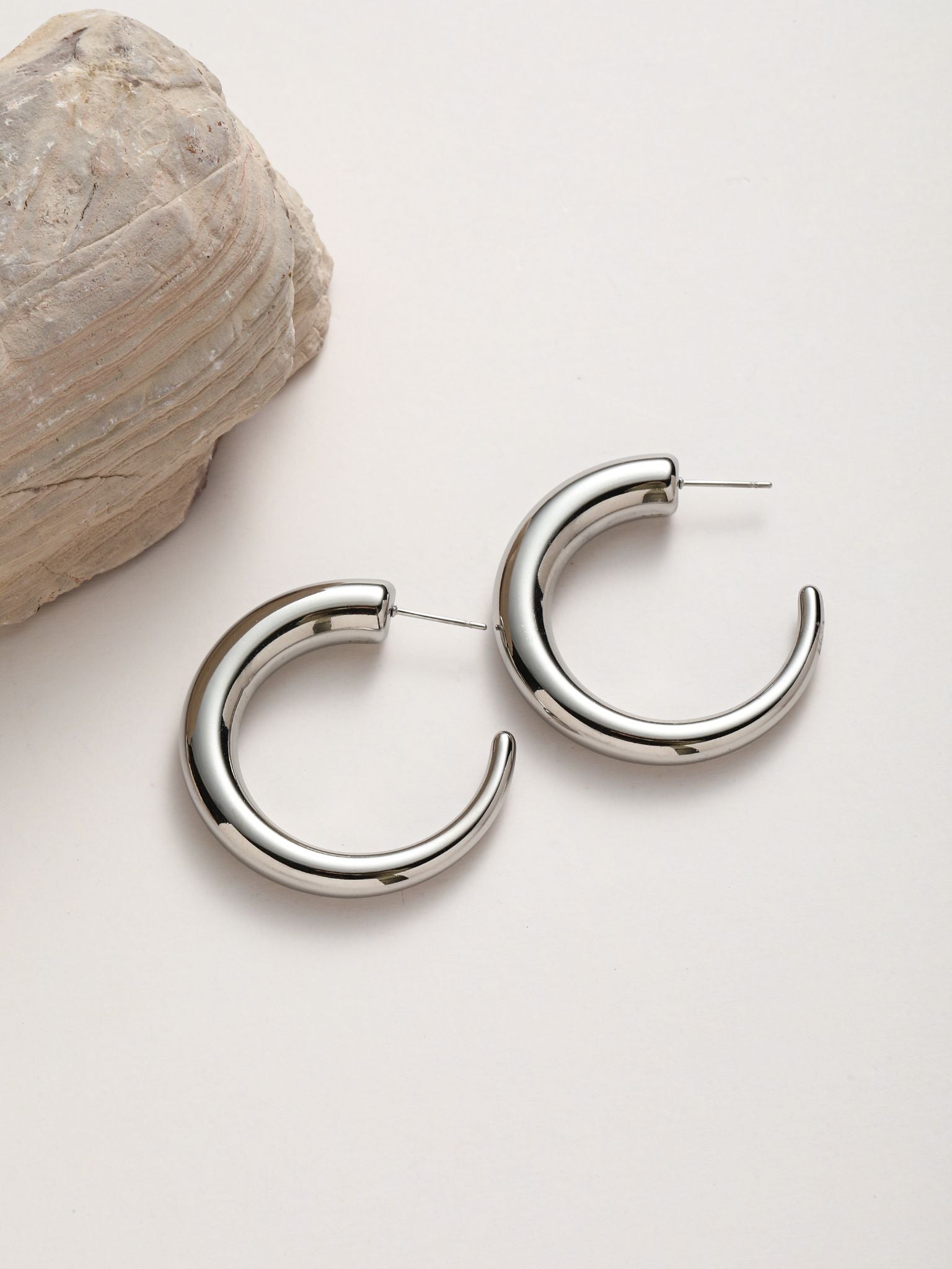 Orecchini a cerchio con diamtro 55