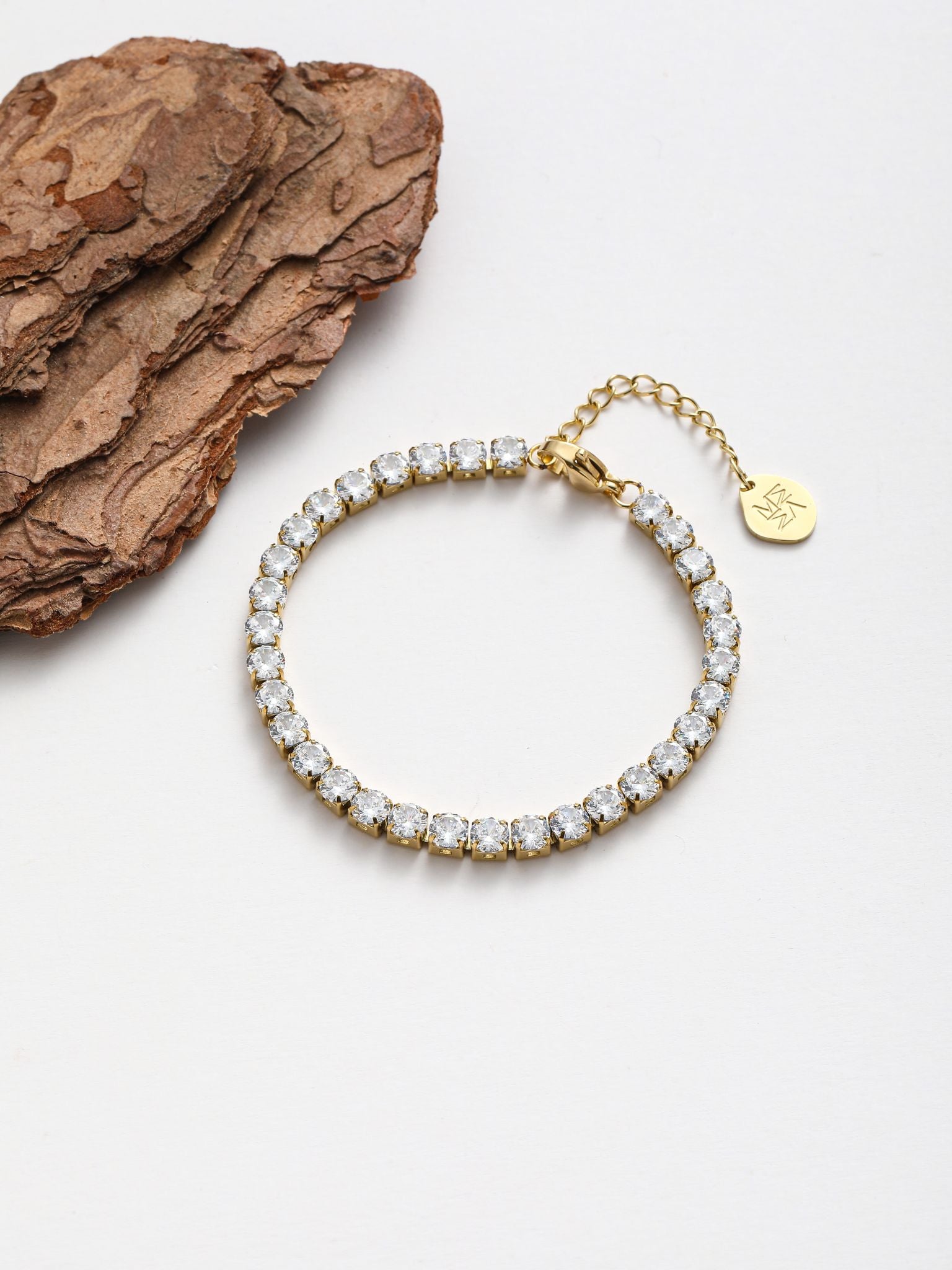 Bracciale a filo con zircone