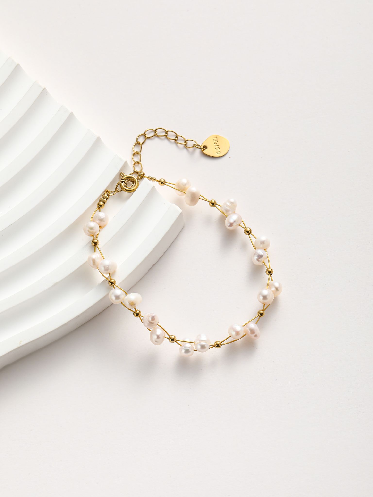 Bracciale in perle fiume