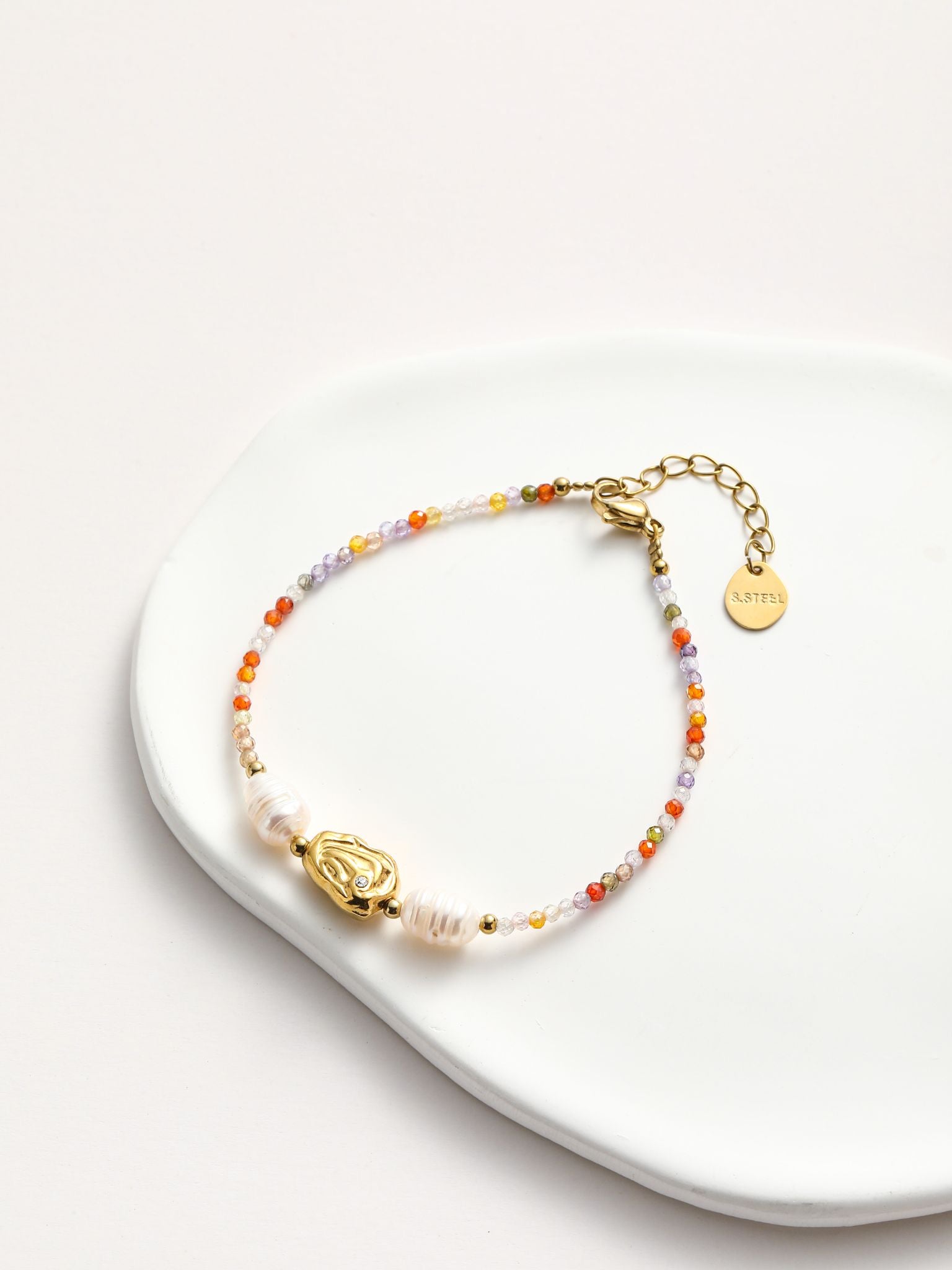 Bracciale perle fiume e pietra dura