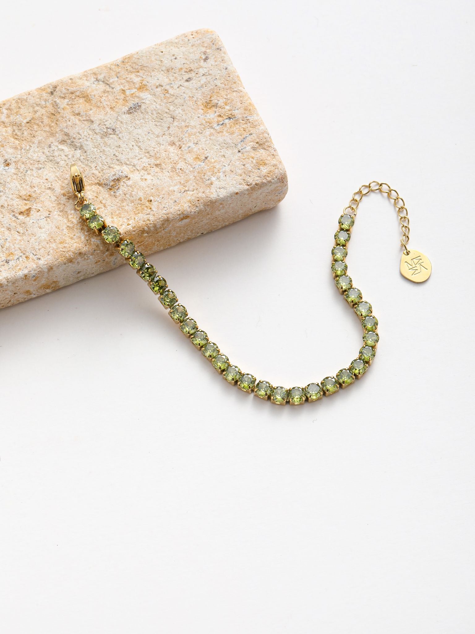 Bracciale a filo con zircone