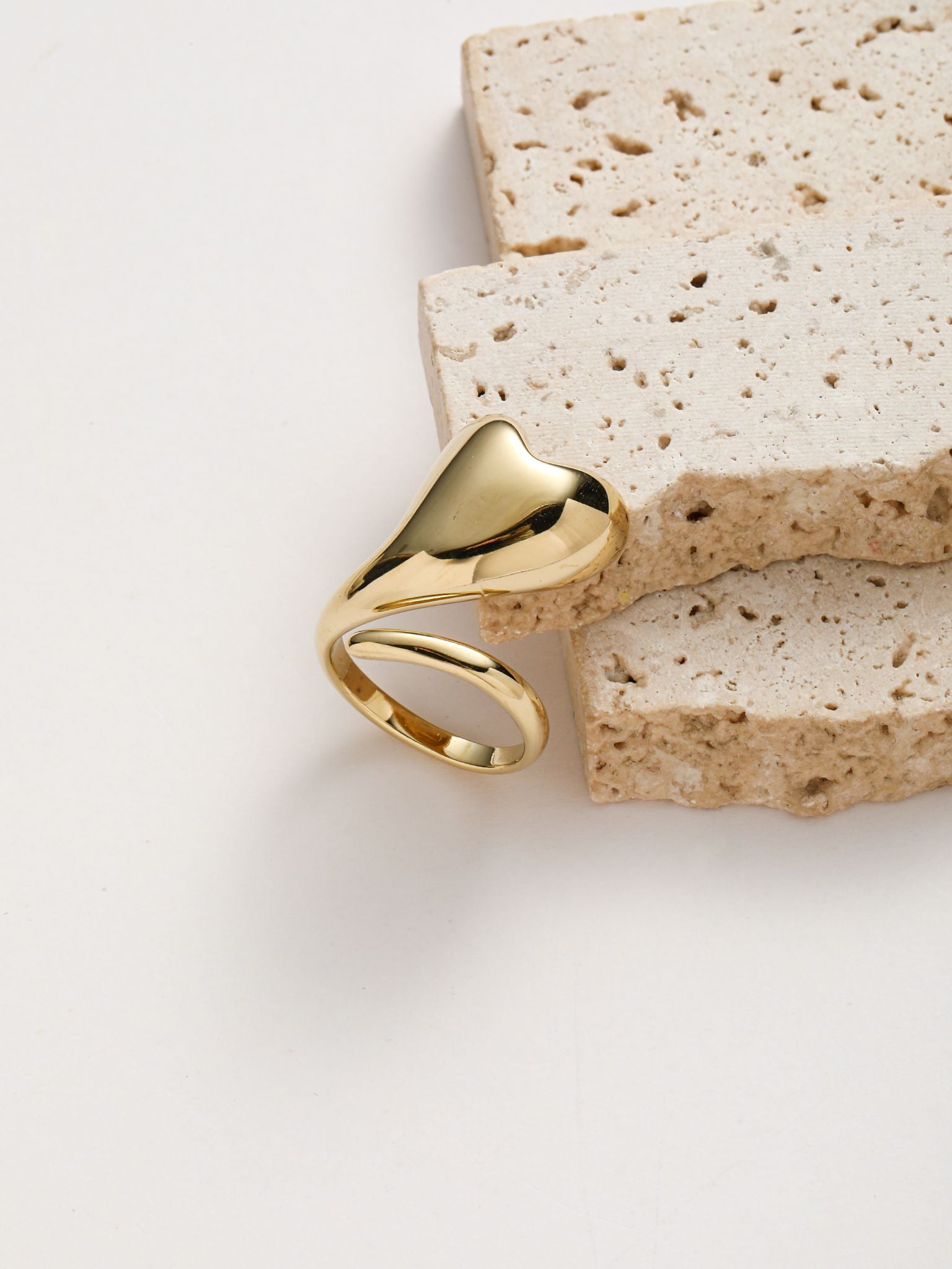 Anello con cuore 3D