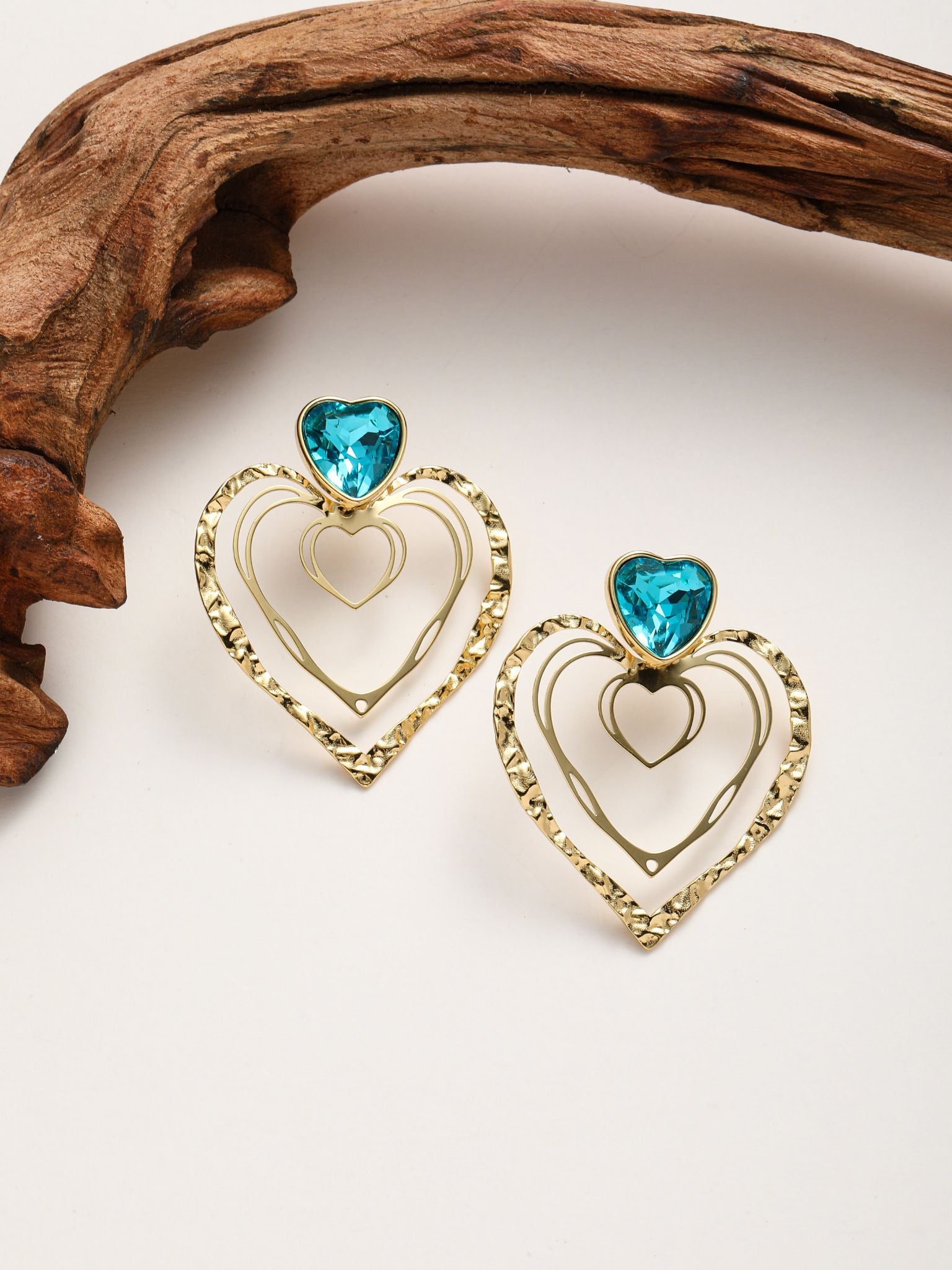 Orecchini con strass forma cuore e 3 strati forma 