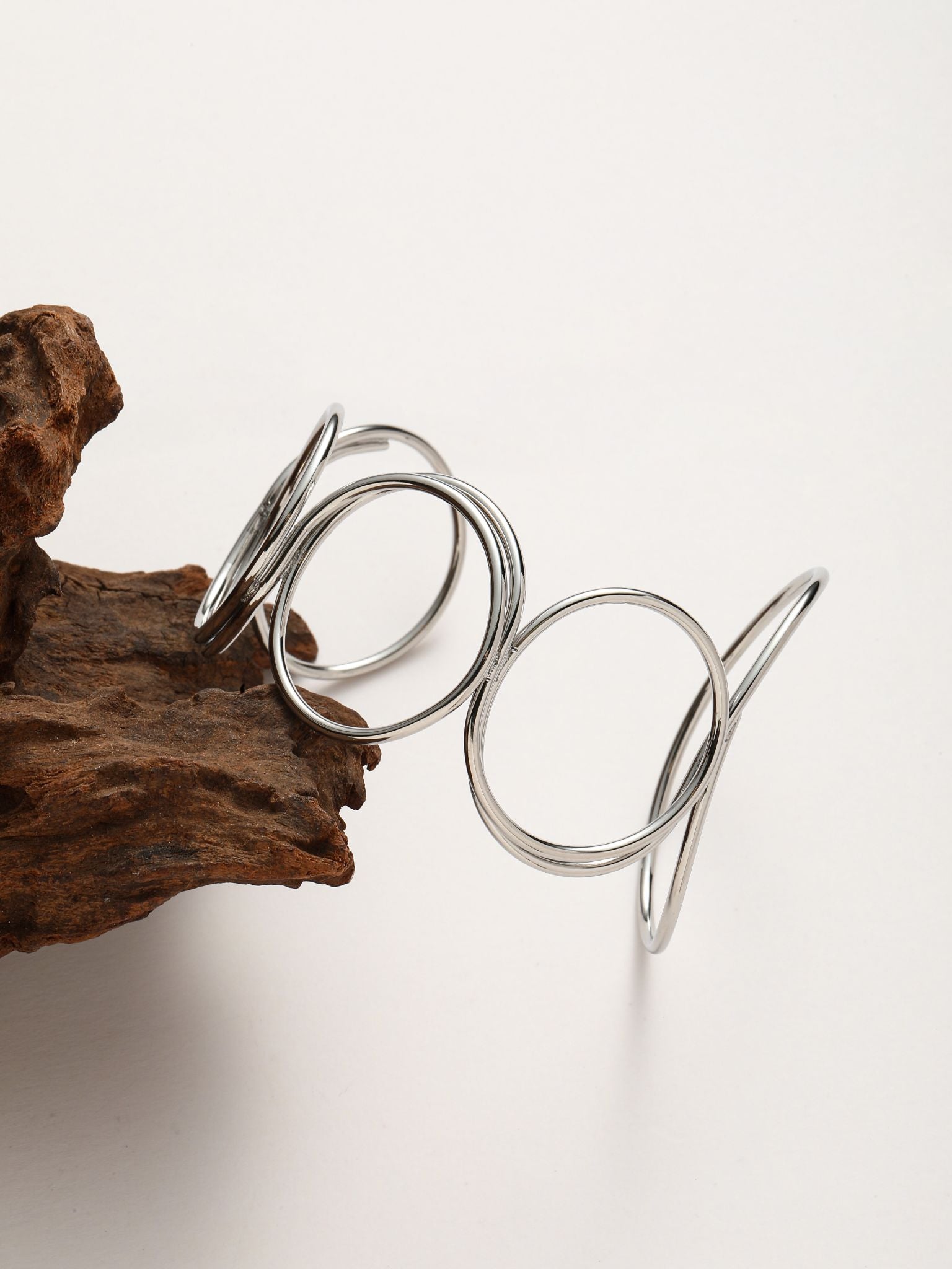 Braccciale WIRE acciaio a cerchio