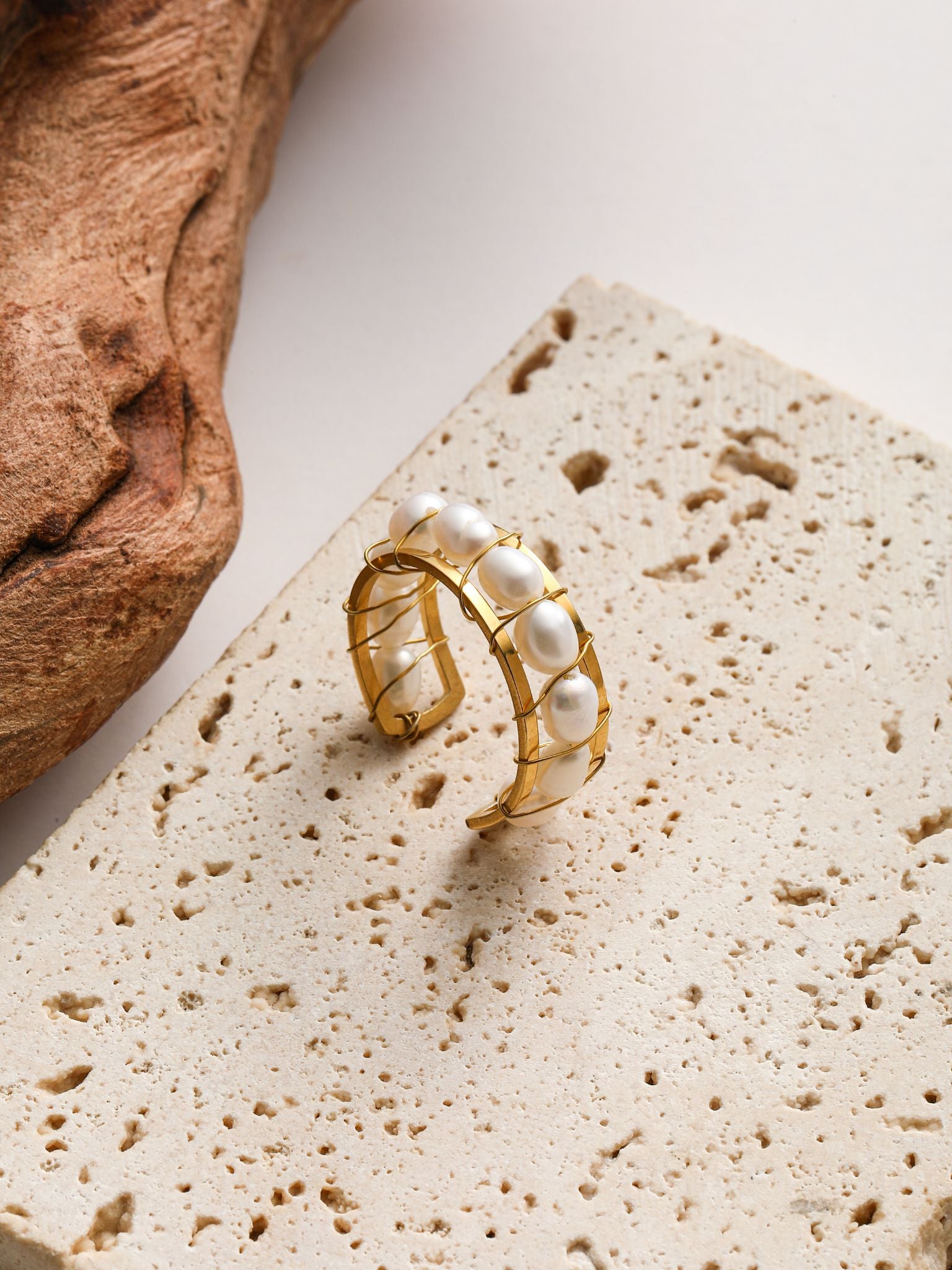 Anello in perle fiume