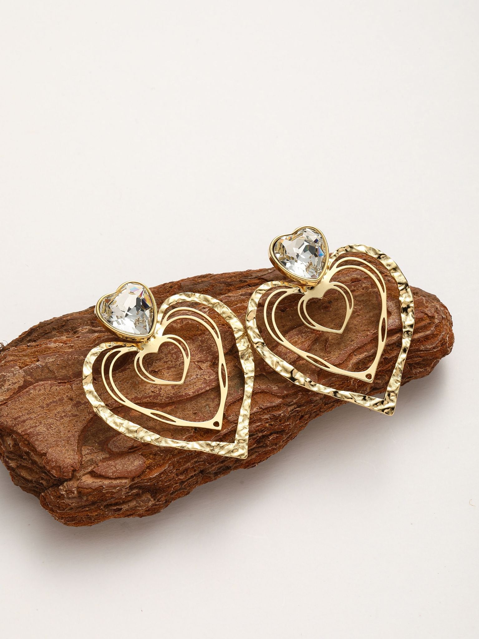 Orecchini con strass forma cuore e 3 strati forma 