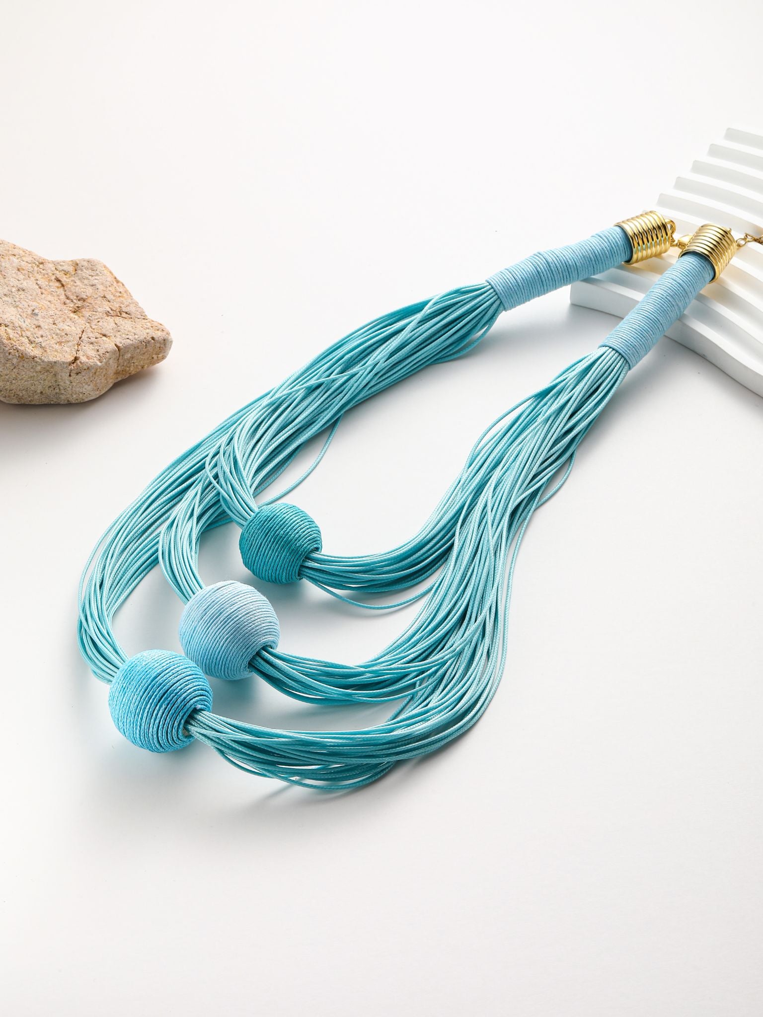 Collana in corda cerata multi filli a 3 strati