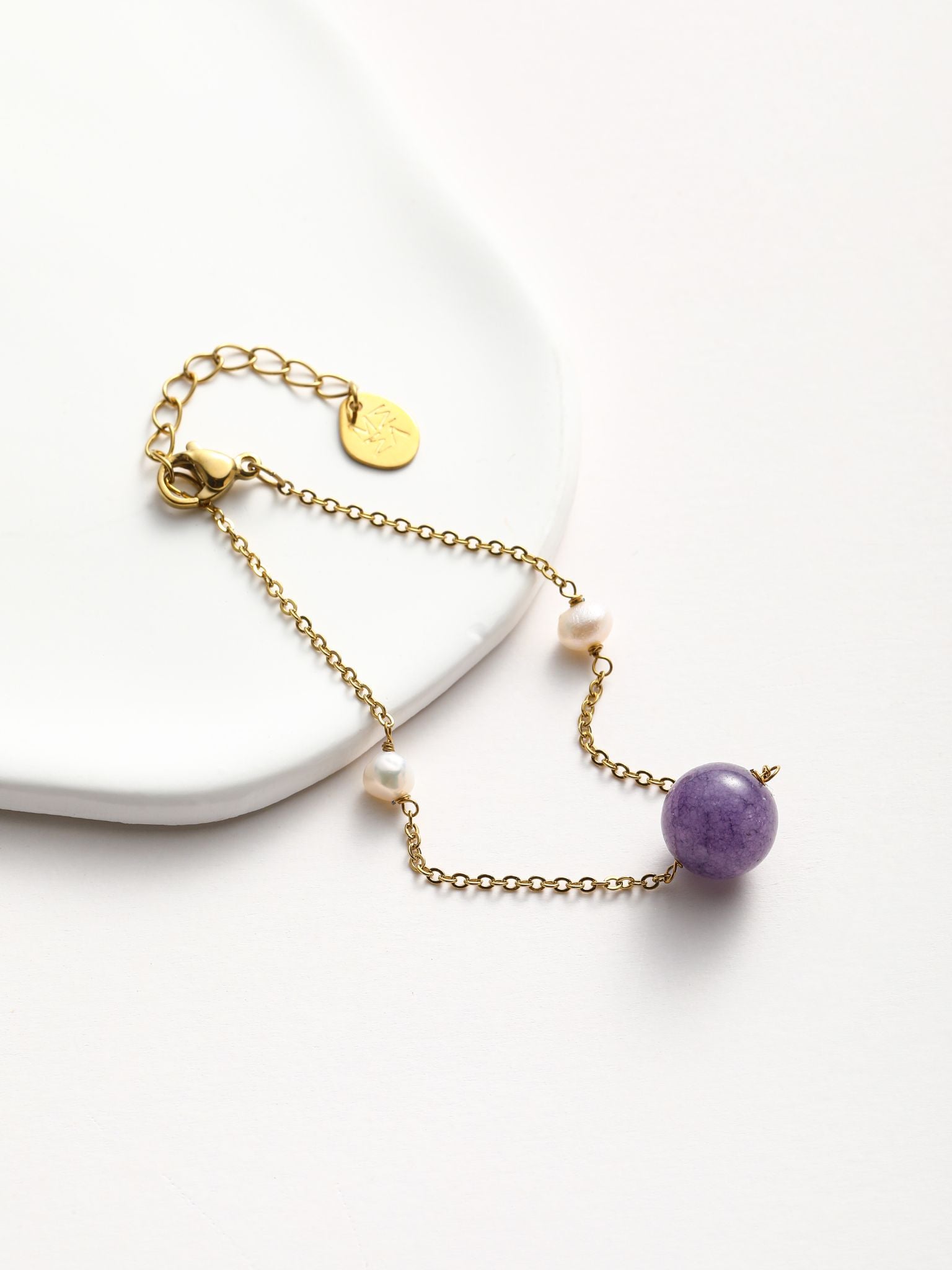 Bracciale in perle fiume e pietra dura