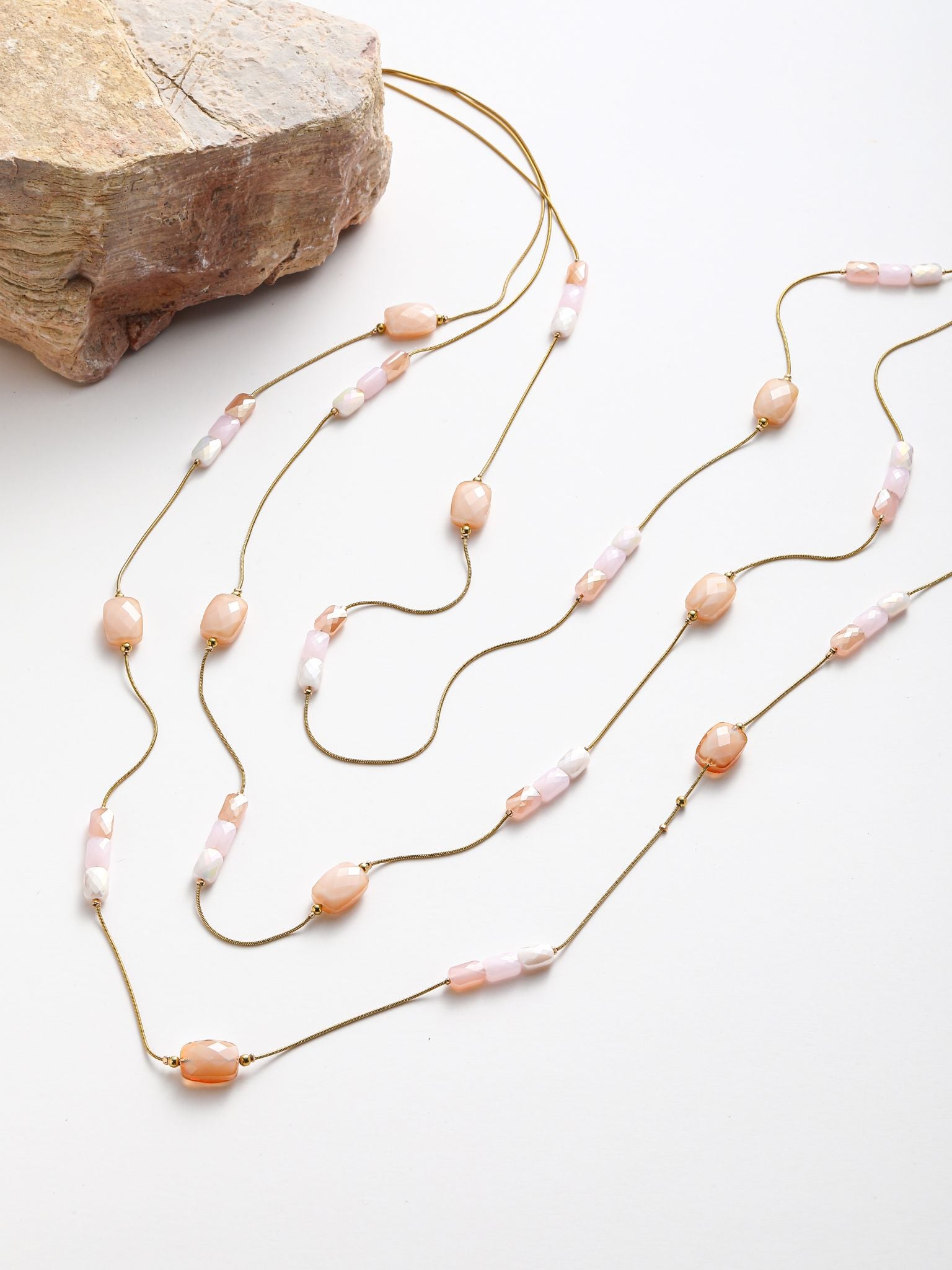 Collana in catena di serpente con cristalli a 3 st