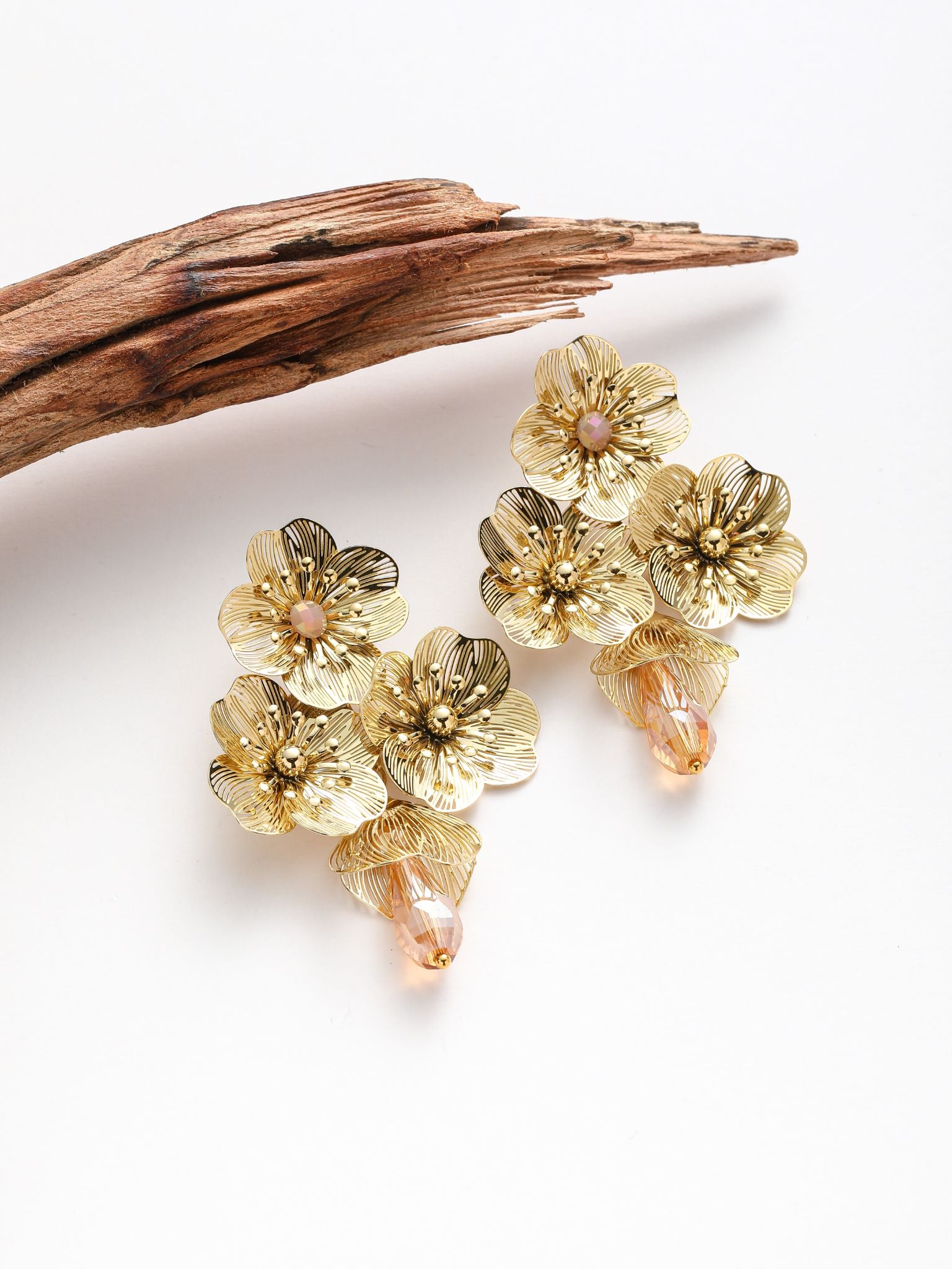 Orecchini fiore floreale