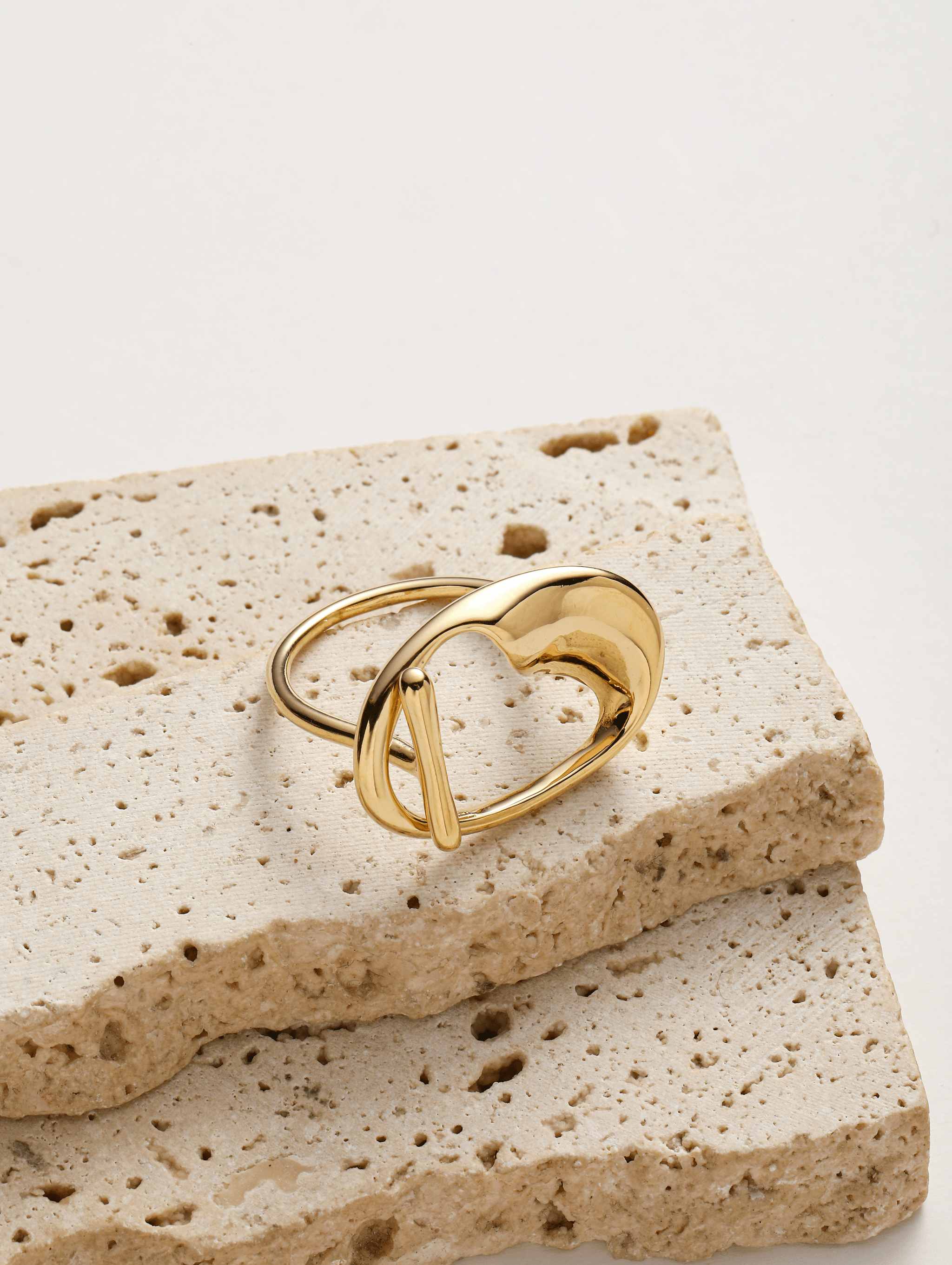 Anello design geometric